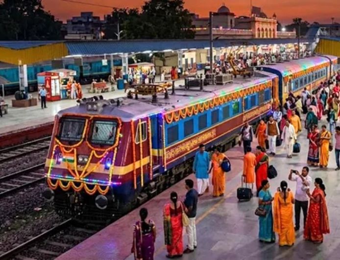 IRCTC की ज्योतिर्लिंग-साईं दर्शन यात्रा 1 सितंबर से, 18,160 रुपये से शुरू किराया