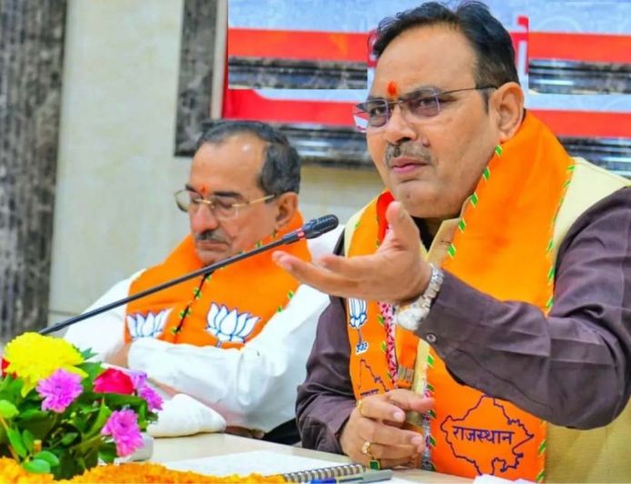 BJP की टिकट बैठक में मोबाइल पर सख्ती, प्रदेश अध्यक्ष मदन राठौड़ का फोन भी कमरे से बाहर; वीडियो वायरल