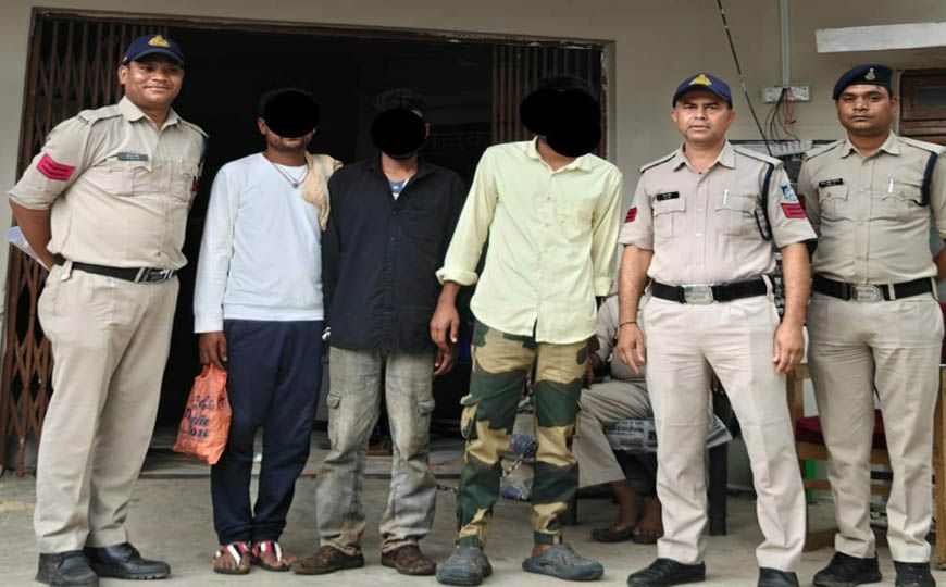 राजेंद्रग्राम पुलिस की कॉम्बिंग गश्त में बड़ी कार्रवाई, 3 स्थायी वारंटी गिरफ्तार कर कोर्ट में किया पेश