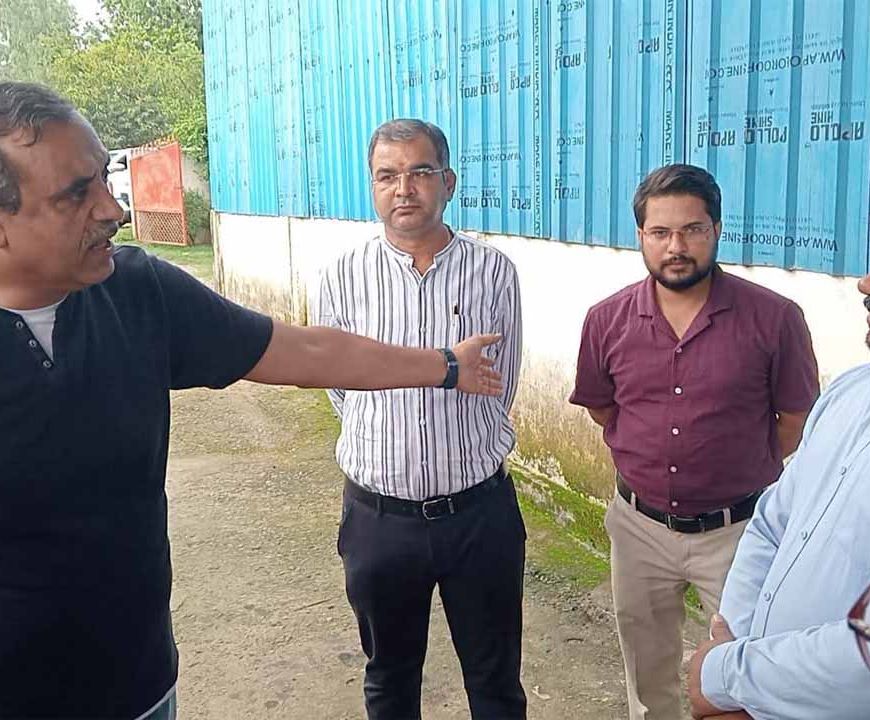 कलेक्टर ने सफल औद्योगिक इकाइयों का किया निरीक्षण, आईटीआई एवं पॉलीटेक्निक विद्यार्थियों के लिए एक्सपोजर विजिट कराने के दिए निर्देश