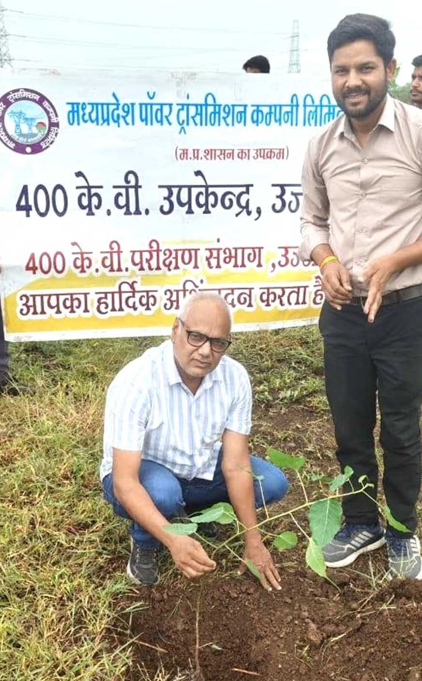 विश्व प्रकृति संरक्षण दिवस पर एमपी ट्रांसको के सब-स्टेशन में हुआ सामूहिक पौध-रोपण