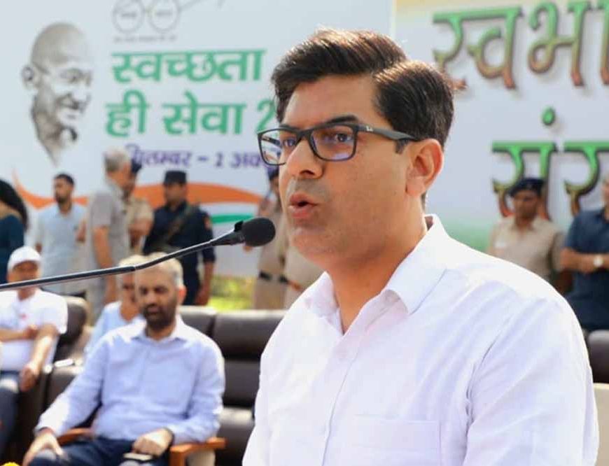 चंडीगढ़ प्रशासक सख्त, निगम कमिश्नर से मांगा जवाब; मेयर की भूमिका पर भी उठे सवाल