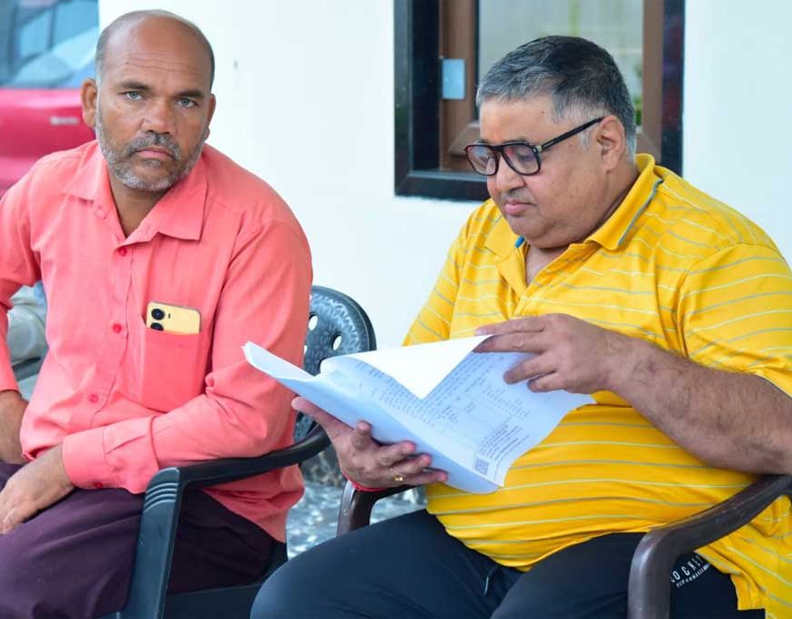 पर्यटन एवं संस्कृति मंत्री  राजेश अग्रवाल ने जनदर्शन में सुनीं आमजन की समस्याएं