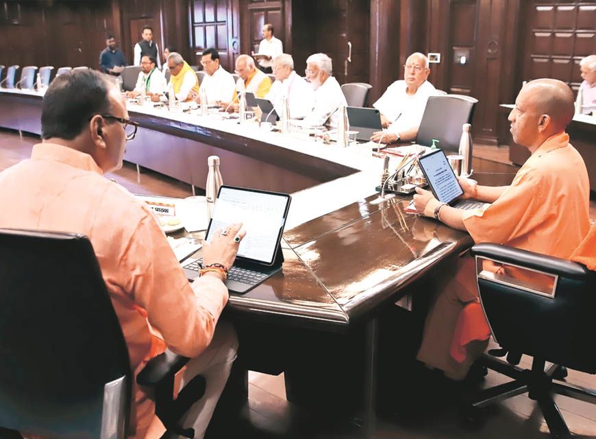 UP Cabinet का बड़ा फैसला, 6 जिलों को मिलाकर बनेगा प्रयागराज-चित्रकूट विकास प्राधिकरण; NCR जैसी होगी तरक्की