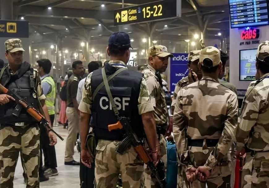 CG हाईकोर्ट का बड़ा फैसला, सेना पर आपत्तिजनक पोस्ट करने वाले CISF कांस्टेबल की सैलरी कटौती बरकरार