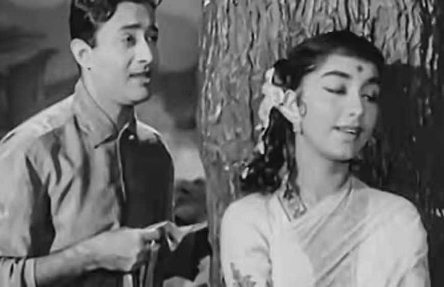 फ्लॉप फिल्म ‘हम दोनों’ के अमर गीत, साहिर लुधियानवी ने रचा इतिहास