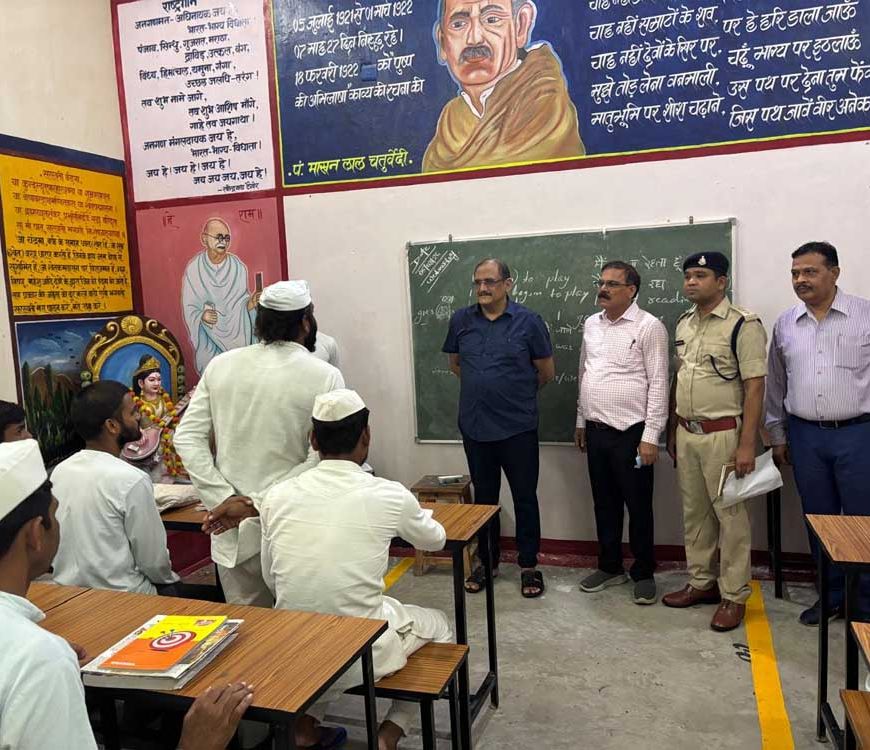 डीजी जेल हिमांशु गुप्ता ने बिलासपुर केंद्रीय जेल का किया आकस्मिक निरीक्षण