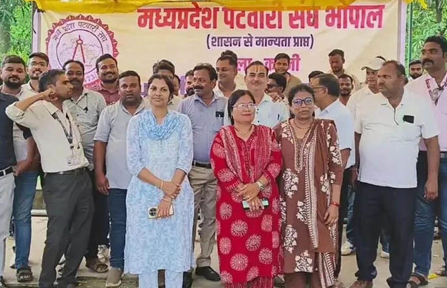 मांगों पर अड़े पटवारी: सरकार के खिलाफ पटवारियों का मोर्चा, सात सूत्रीय मांगों पर आर-पार की लड़ाई