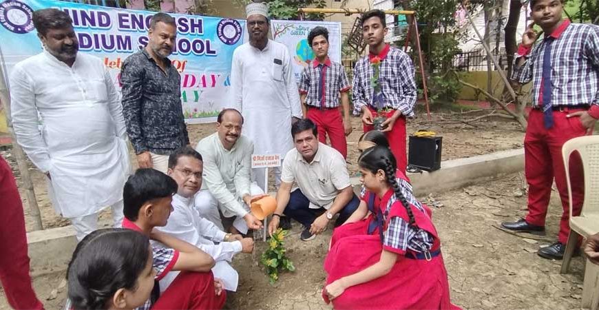 पेड़ों के बग़ैर जीवन की कल्पना नहीं की जा सकती - मिर्ज़ा एजाज़ बेग