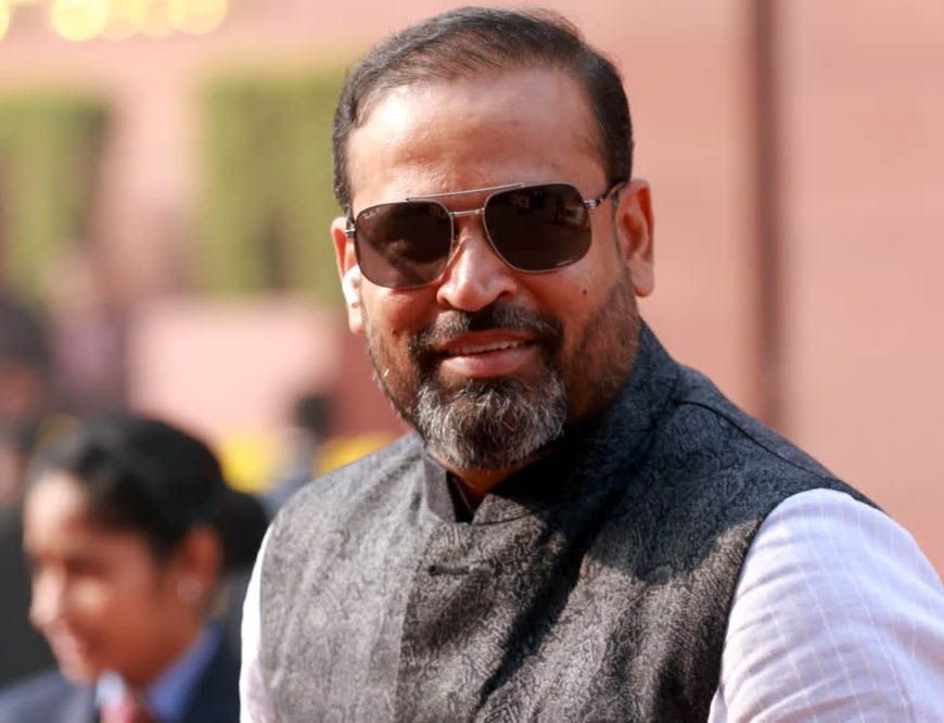 'मस्जिदों से लाउडस्पीकर हटाए जा रहे', युसूफ पठान ने जताई नाराजगी; अमित शाह से की हस्तक्षेप की मांग