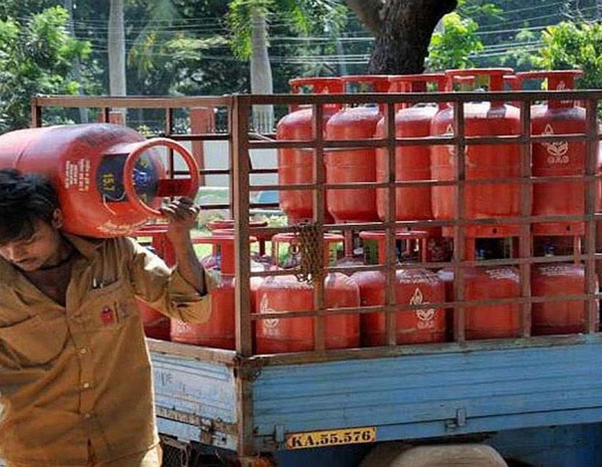 इंडियन ऑयल की नई सुविधा, बुकिंग के 3 घंटे में घर पहुंचेगा LPG सिलेंडर