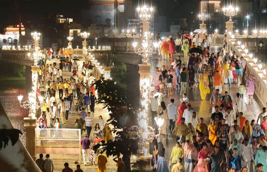 श्रावण में महाकाल नगरी हुई शिवमय, 8 दिन में 29 लाख से ज्यादा भक्तों ने किए दर्शन