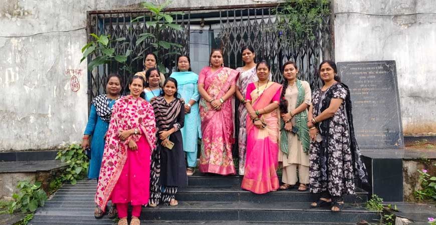 महिला आयोग सदस्य ने सखी सहेली सेंटर और नारी निकेतन का किया निरीक्षण