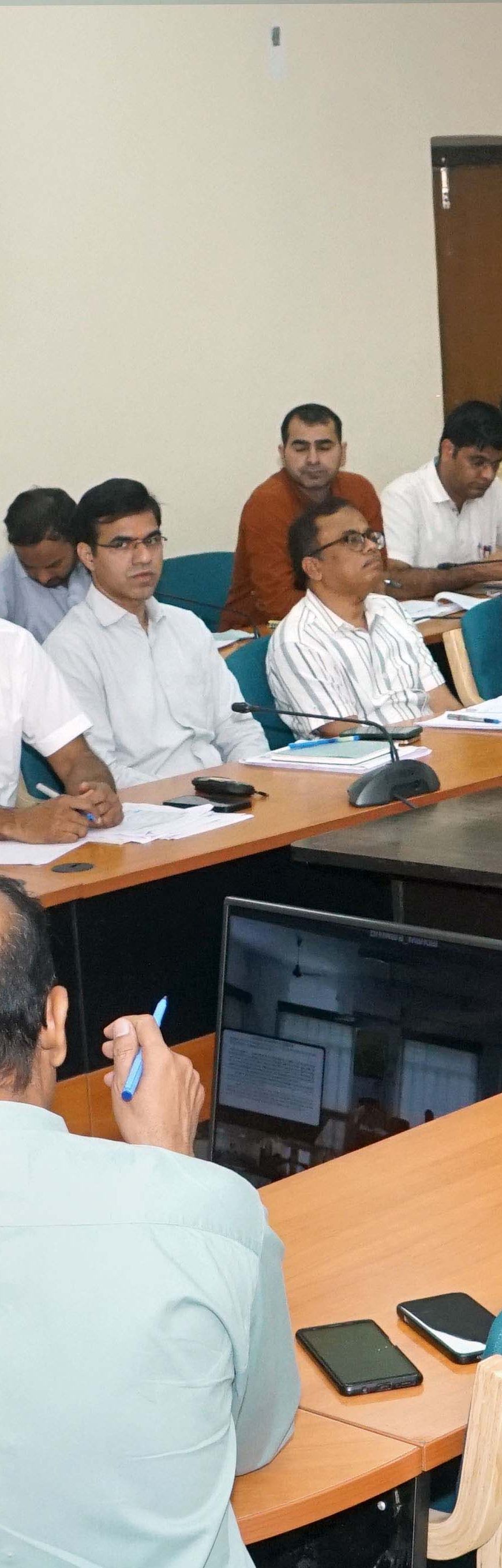 पंचायती राज विभाग की समीक्षा बैठक में मंत्री दिलावर ने दिए समयबद्ध कार्यों के निर्देश