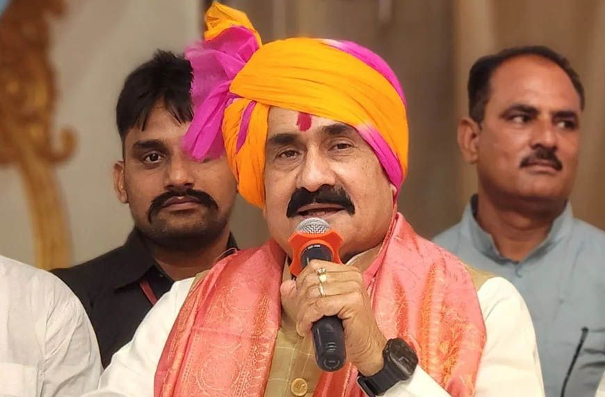 दतिया में BJP का नया प्लान! नरोत्तम मिश्रा पर सस्पेंस, आशुतोष तिवारी को मिल सकती है बड़ी जिम्मेदारी