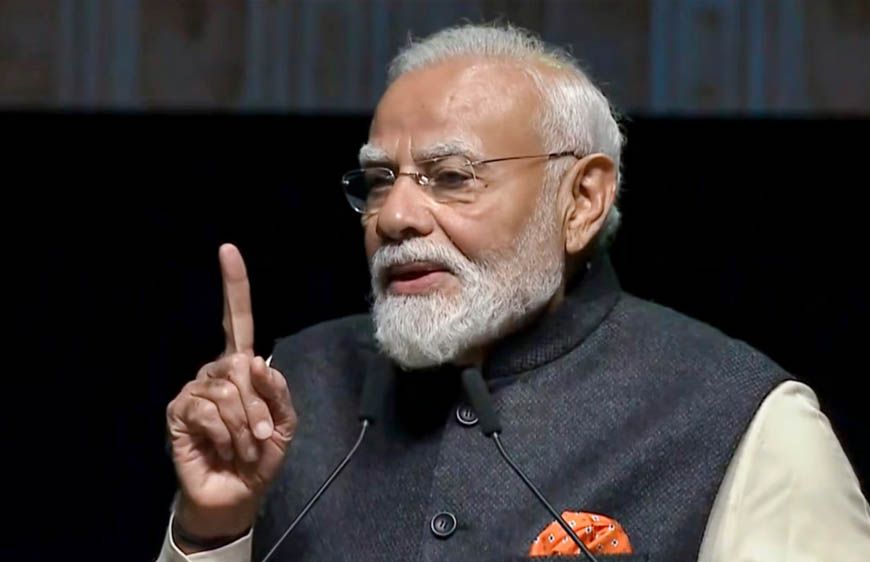 छात्रों के मुद्दे पर NDA का विपक्षी अंदाज, संसद परिसर में मार्च; राहुल गांधी पर साधा निशाना