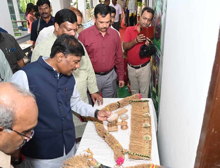 औषधि पौधों की खेती किसानों की आय बढ़ाने का प्रभावी माध्यम: वन मंत्री  केदार कश्यप