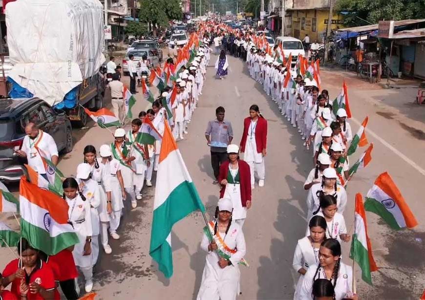 घर-घर आन-बान और शान से फहराएं तिरंगा- मंत्री  टंक राम वर्मा