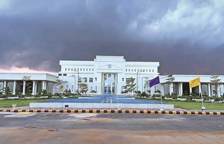 नया रायपुर स्थित मुख्यमंत्री निवास में सजेगा छत्तीसगढ़ की लोक संस्कृति का रंग: हरेली तिहार पर होगा विशेष आयोजन