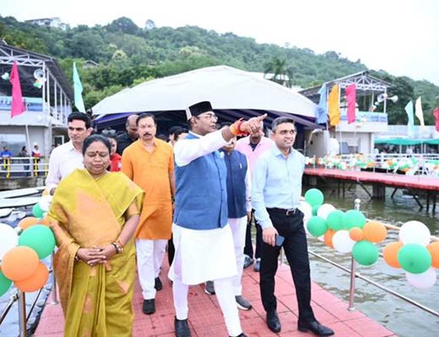 तिरंगे की छटा से अद्भुत नजर आएगा बड़ा तालाब, सैकड़ो नावों से निकलेगी नौका तिरंगा यात्रा