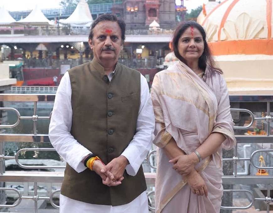 हरियाली अमावस्या पर उप मुख्यमंत्री  शुक्ल ने सपत्नीक किए बाबा महाकाल के दर्शन