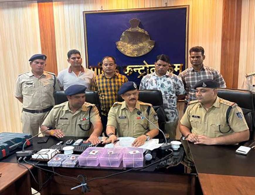 अवैध हथियारों के नेटवर्क पर मध्यप्रदेश पुलिस का करारा प्रहार — विगत 5 दिनों में 31 अवैध हथियार जब्त, 10 आरोपी गिरफ्तार