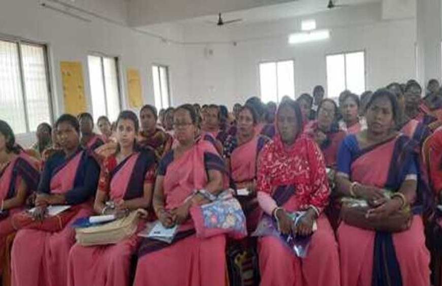 आंगनबाड़ी कार्यकर्ताओं को मिलेगा समावेशी शिक्षा का प्रशिक्षण, योगी सरकार ने तेज की तैयारी