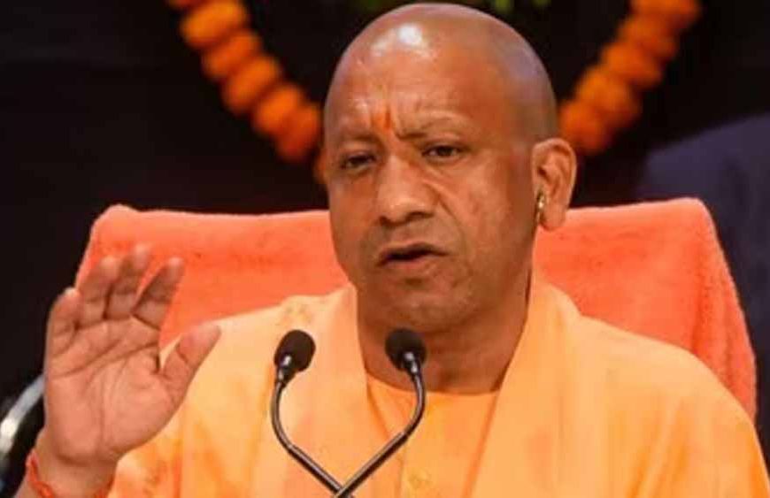 प्राइवेट स्कूल शिक्षकों को योगी सरकार की बड़ी सौगात, 3 लाख टीचरों को मिलेगा कैशलेस इलाज