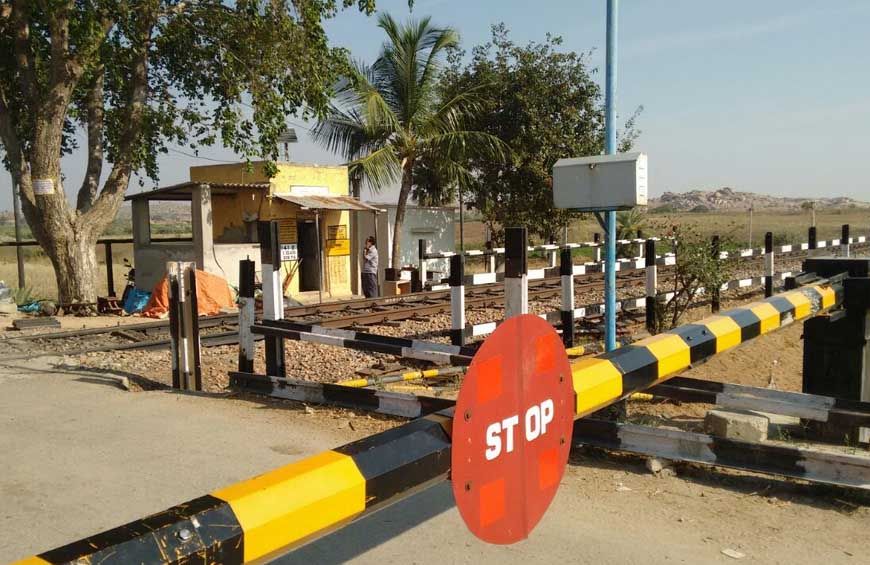 भोपाल मंडल में खत्म होंगे रेलवे के समपार फाटक, 2027 तक 11 क्रॉसिंग हटेंगी; 36 ROB चालू
