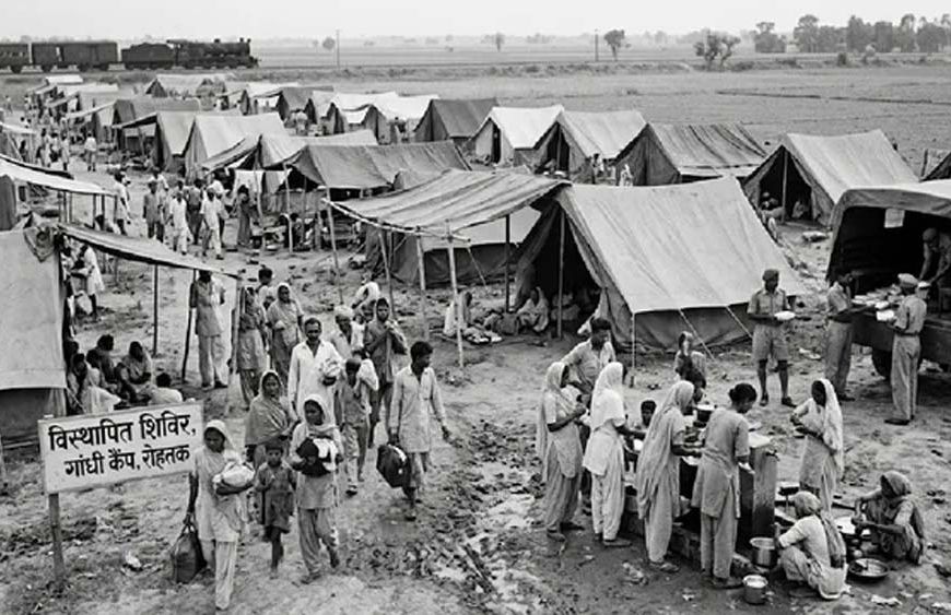 तंबुओं से पक्के मकानों तक, गांधी कैंप ने देखी विस्थापितों की संघर्षगाथा