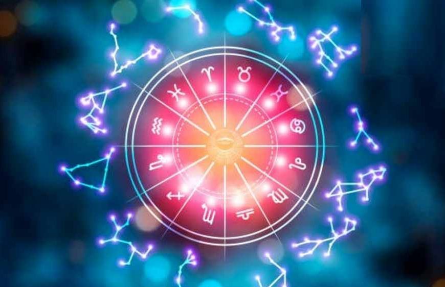 Surya Ketu Yuti 2026: सिंह राशि में सूर्य-केतु की युति से इन राशियों की चमकेगी किस्मत, करियर में मिलेगा बड़ा फायदा
