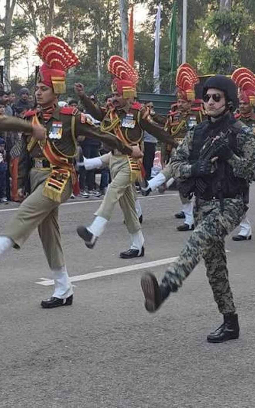 हिंद-पाक बॉर्डर ‘भारत माता की जय’ के नारों से गूंजा, जवानों के जोश ने बढ़ाया उत्साह