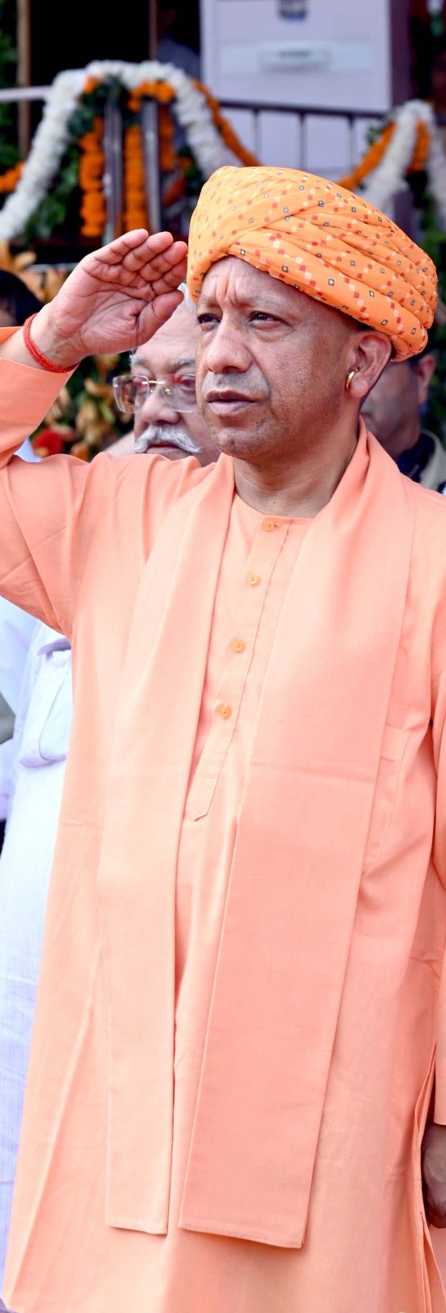 प्रदेश का युवा परिश्रमी और देश के लिए कुछ कर गुजरने की इच्छाशक्ति से भरपूर : सीएम योगी