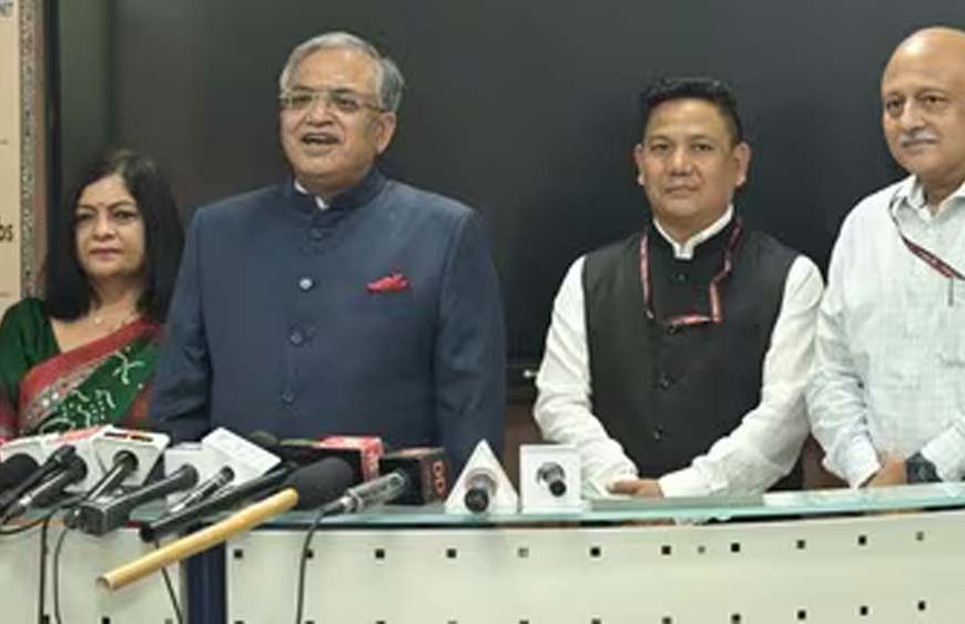 मुख्य निर्वाचन आयुक्त ज्ञानेश कुमार बिहार पहुंचे, रिकॉर्ड मतदान पर मतदाताओं का जताया आभार