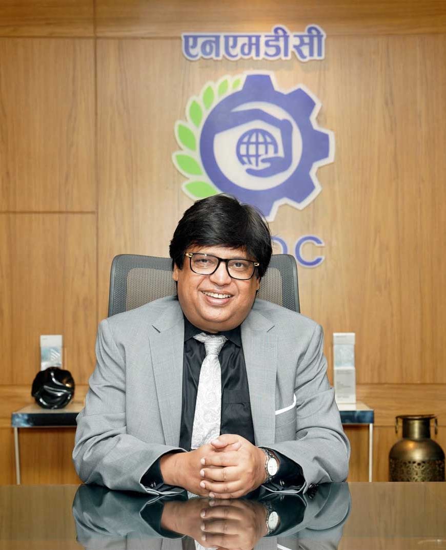 एनएमडीसी ने वित्‍त वर्ष की पहली तिमाही में मजबूत प्रदर्शन दर्ज किया - राजस्व 6,795 करोड़ रुपये तक पहुंचा।