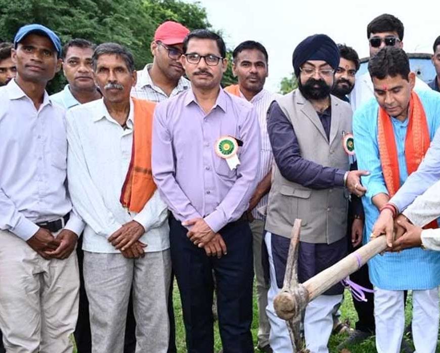 भौतिक प्रगति के साथ अपनी समृद्ध परंपरा और मानवीय मूल्यों को सहेजकर रखना ही सच्चा विकास- मंत्री  टंक राम वर्मा