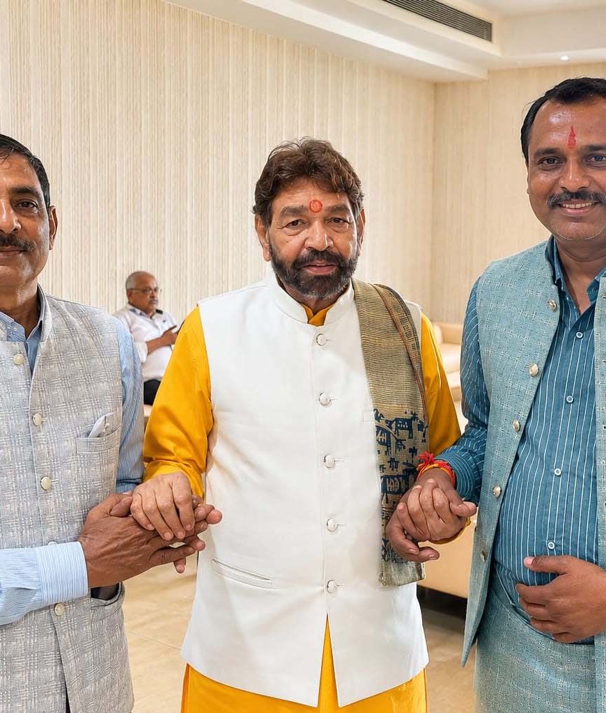 ​संभागीय अध्यक्ष गौरव सेठ ने राज्य पिछड़ा वर्ग आयोग अध्यक्ष डॉ. रामकृष्ण कुसमारिया से की सौजन्य भेंट