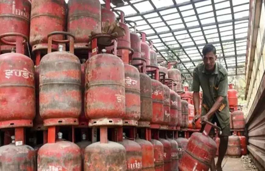 गैस कनेक्शन धारकों के लिए जरूरी खबर, ई-केवाईसी की डेडलाइन बढ़ी; नहीं कराया तो बंद होगी बुकिंग