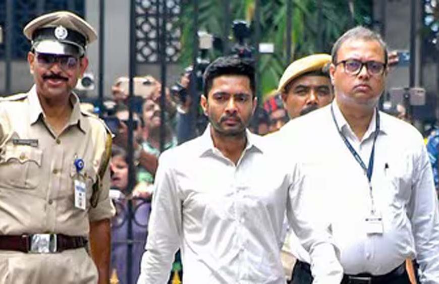 अभिषेक बनर्जी के PA पर गिरफ्तारी का संकट, सुप्रीम कोर्ट में बंगाल सरकार ने मांगी कस्टडी