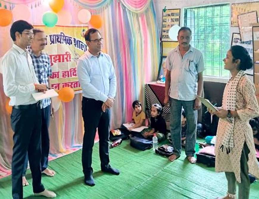 गुणवत्तापूर्ण शिक्षण की मिसाल बनीं शिक्षिका  आकांक्षा राजोरिया