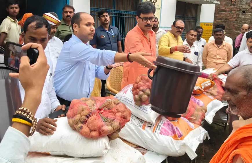 योगी सरकार ने तेज किया बाढ़ प्रभावित जिलों में राहत-बचाव कार्य, एनडीआरएफ की टीमों को किया पूर्ण सक्रिय