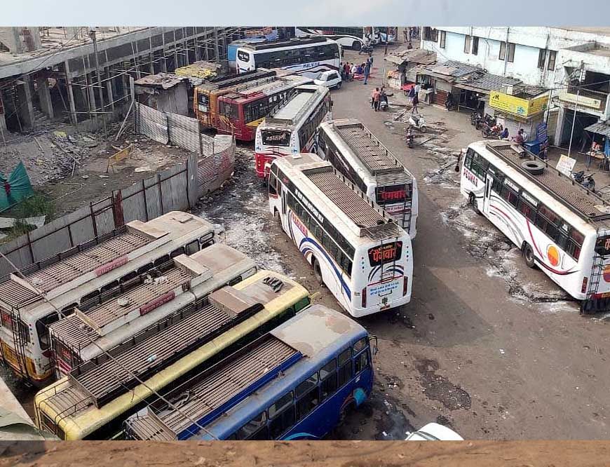 धमतरी-रायपुर बस किराए में मनमानी! ईरान युद्ध का हवाला देकर बढ़ाया किराया, यात्रियों में नाराजगी