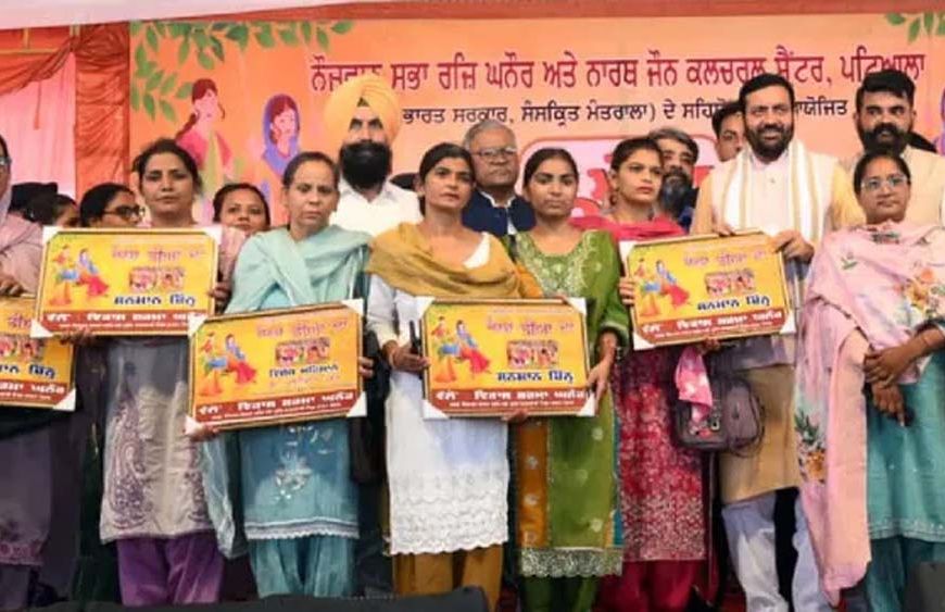 नायब सैनी का भगवंत मान पर हमला, बोले- सिर्फ चुटकुलों से नहीं चलता सरकार का काम