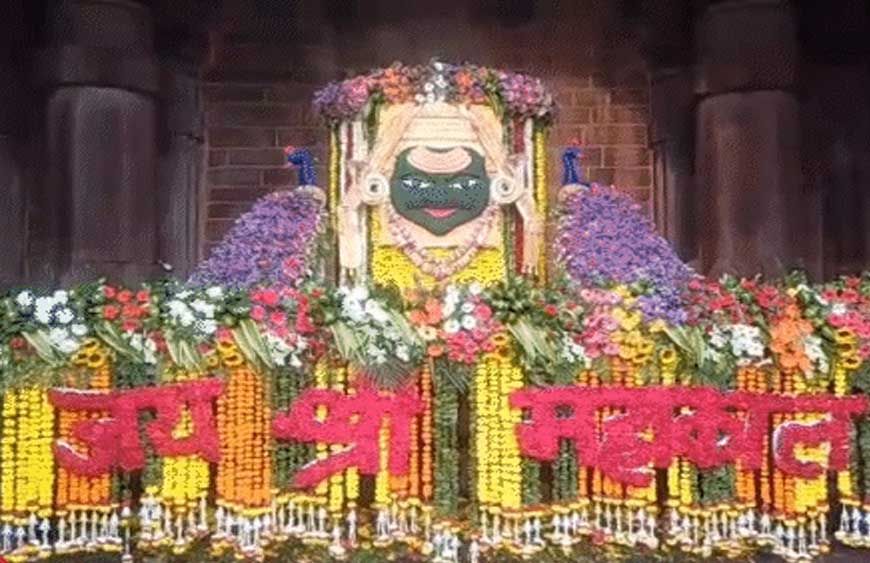 रजत मुकुट और मुंडमाल-रुद्राक्ष की माला से महाकाल का दिव्य श्रृंगार, ओंकारेश्वर में रुद्राभिषेक