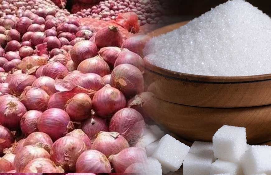 Onion Price Hike: चीनी के बाद अब प्याज ने रुलाया, कीमतों में अचानक तेज उछाल