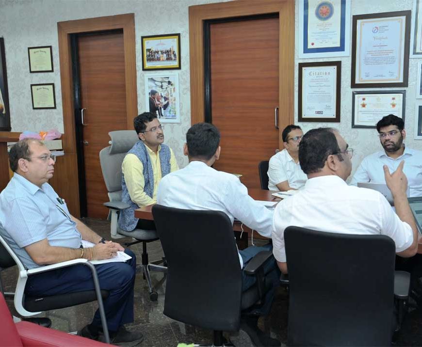 नगरीय प्रशासन विभाग के प्रमुख सचिव श्री सोनमणि बोरा ने ई-बस योजना, पीएम आवास और वेस्ट-टू-एनर्जी परियोजना की समीक्षा की
