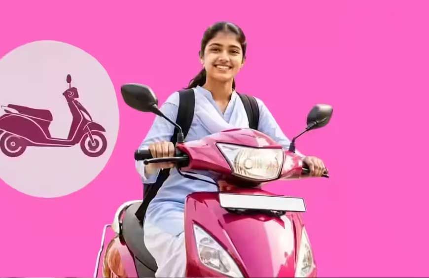स्नातक में पढ़ने वाली 50 हजार बेटियों को स्कूटी अक्टूबर-नवंबर में: मुख्यमंत्री