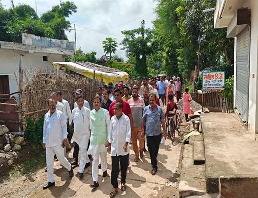 ग्राउंड जीरो पर लगातार सक्रिय उप मुख्यमंत्री  शुक्ल