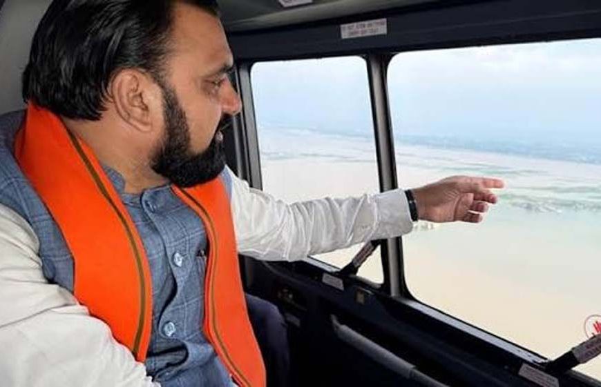 नेपाल की बाढ़ से बिहार में हाई अलर्ट, CM सम्राट चौधरी ने गंडक-कोसी प्रभावित इलाकों का किया हवाई सर्वे