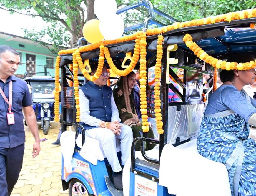 मुख्यमंत्री  विष्णु देव साय ने ‘जशपुर एक्सप्रेस’ योजना का किया शुभारंभ
